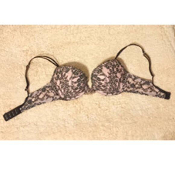 EUC~Victoria Secret's Very Sexy Push-Up Bra with Flowers & Tiny Gems (Size: 32C) - Picture 5 of 6
